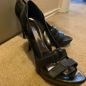 Carlos Santana Heels